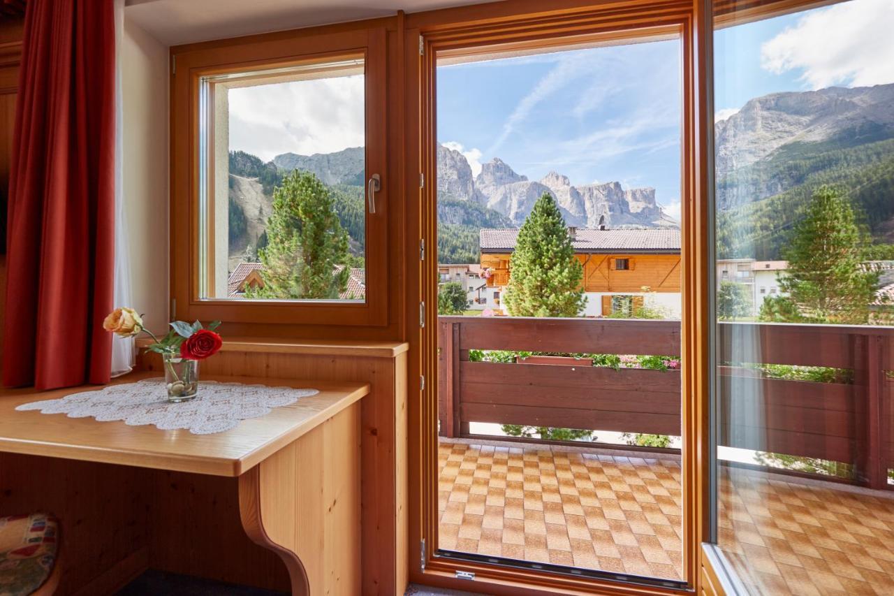 La Ciano Bed & Breakfast Corvara In Badia Exterior photo