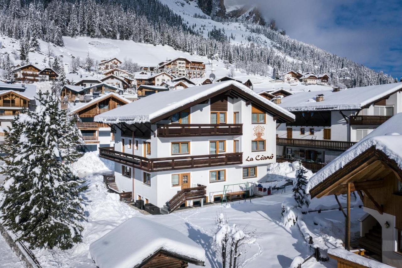 La Ciano Bed & Breakfast Corvara In Badia Exterior photo